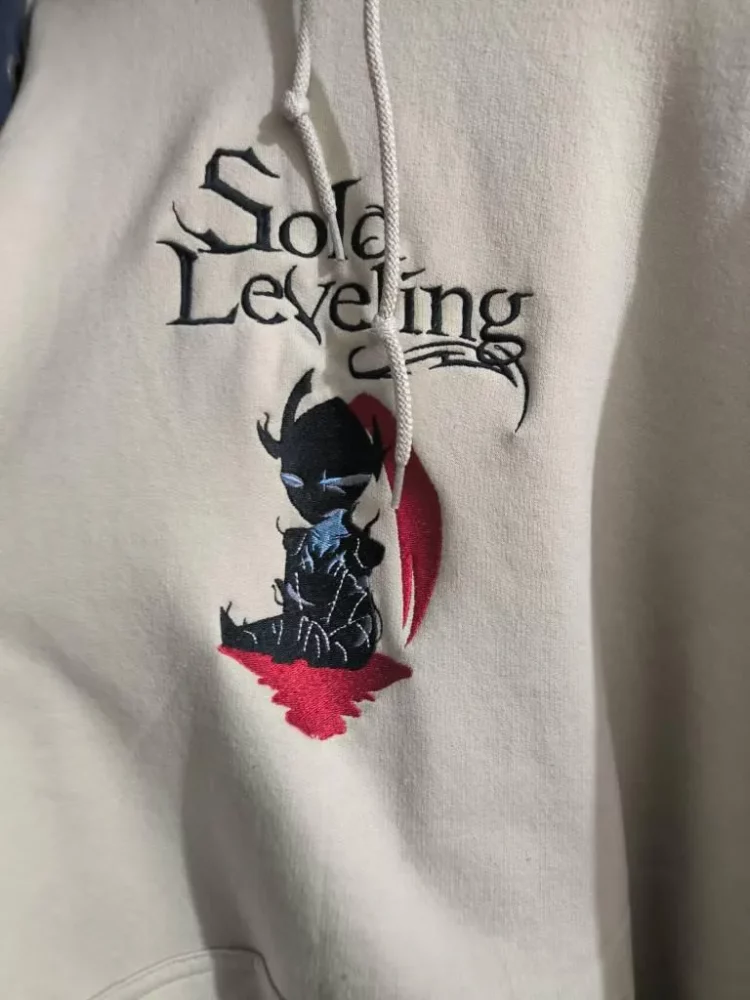 Monarch Of Shadows Embroidered Sweatshirt Solo Leveling Hoodies photo review
