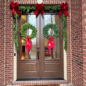 Personalized Christmas Bow Tree Embroidered Wreath Sash – Custom Monogram Linen Door Decor photo review