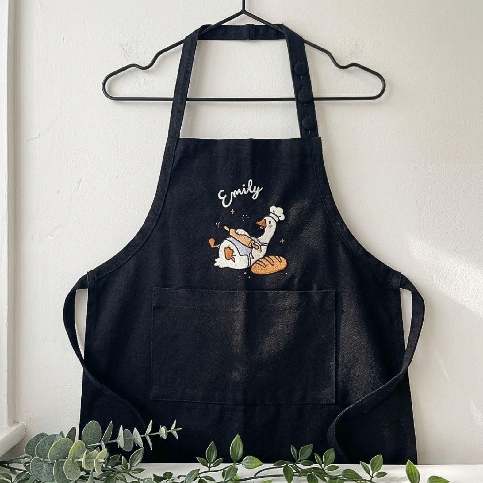 Silly Goose Baking Embroidered Linen Apron – Personalized Baker