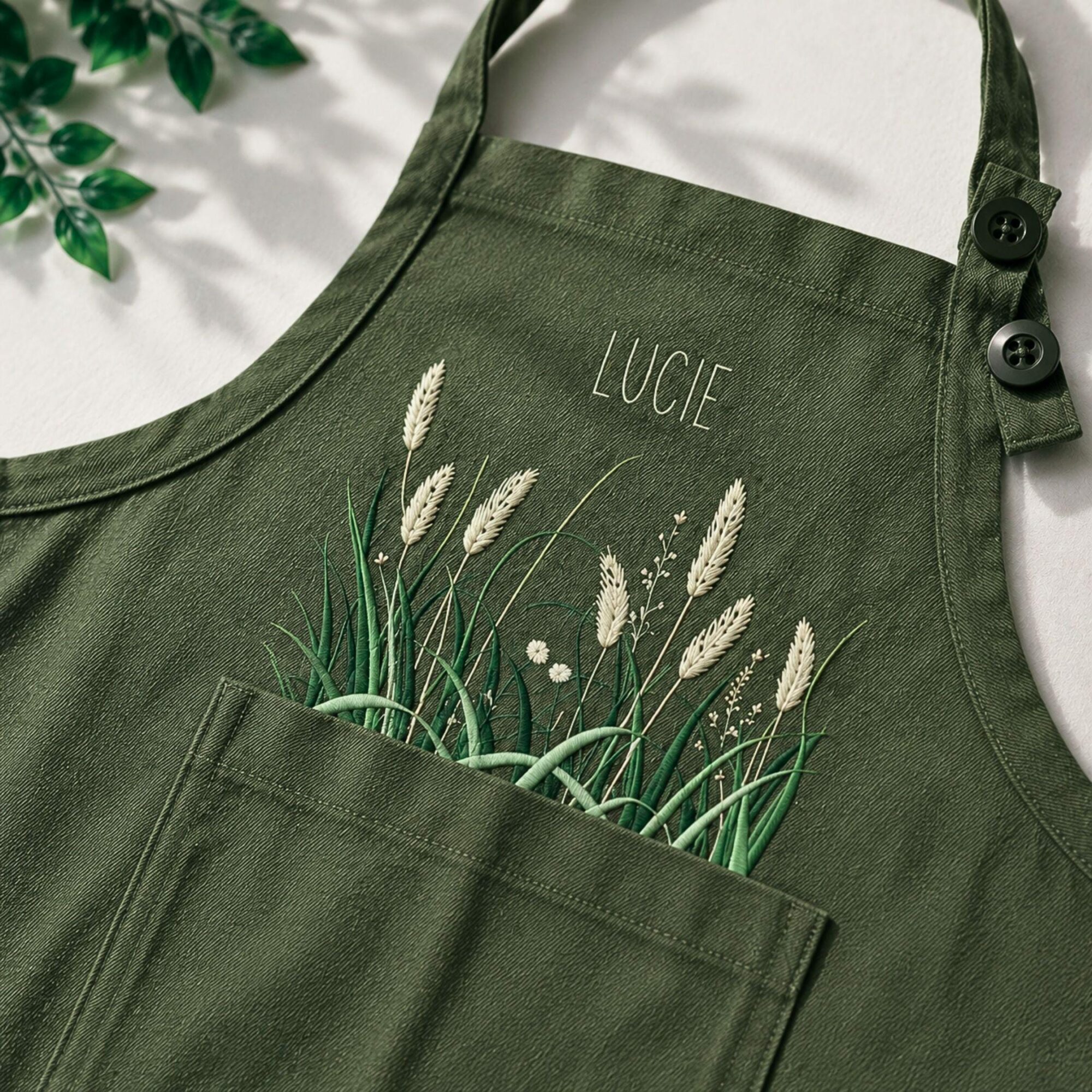 Pampas Grass Embroidered Linen Apron – Personalized Botanical Kitchen