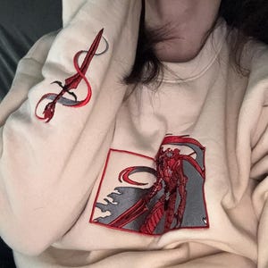 I Alone Level Up-Inspired Embroidered Anime Sweatshirt Double Dungeon Shirt photo review