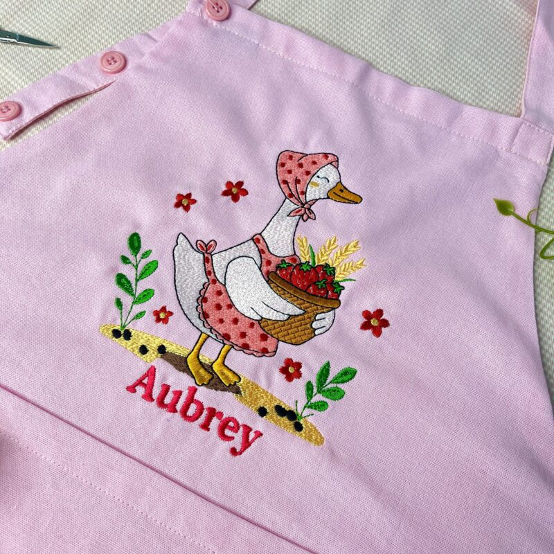 Personalized Goose With Strawberry Embroidered Apron, Custom Linen Apron for Women, Duck Gardening Apron, Cottagecore Kitchen Apron