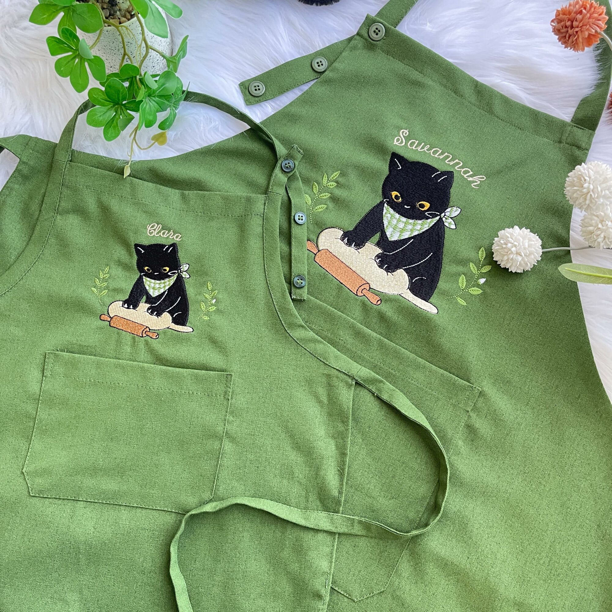 Personalized Cute Black Cat Chef Baking Embroidered Linen Apron, Custom Kids Name Kitchen Aprons, Cooking Apron With Pocket, Gift for Bakers